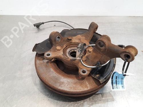 Used Left front steering knuckle TOYOTA VERSO (_R2_) 1.6 D4-D (WAR20_) (112 hp) 20089724