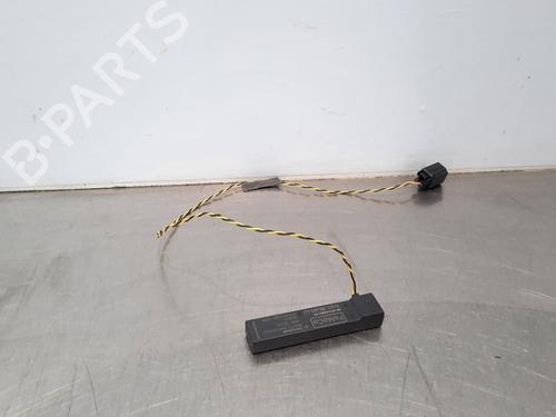 Used Electronic module FORD FIESTA VII (HJ, HF) 1.0 EcoBoost (95 hp) 15026411