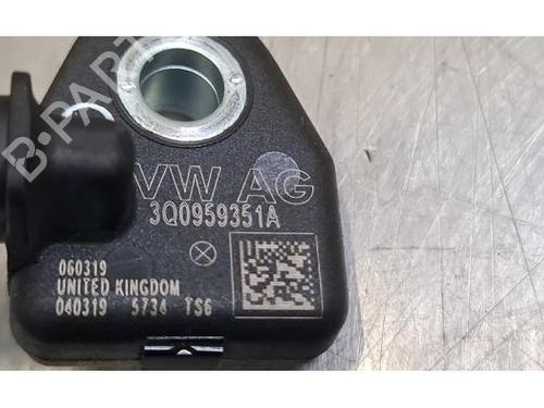 Electronic sensor SEAT ATECA (KH7, KHP) 1.5 TSI | BP40202074M84 - Image 3