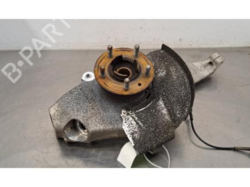 Used Right front steering knuckle LAND ROVER RANGE ROVER SPORT II (L494) 3.0 SDV6 4x4 (306 hp) 29700962