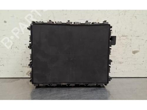 Fuse box LAND ROVER DEFENDER Van (L663) 3.0 D250 MHEV 4x4 | BP39495536E1 - Image 2