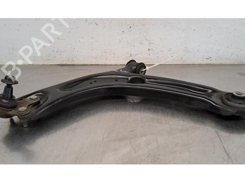Used Left front suspension arm VW PASSAT B8 Variant (3G5, CB5) 1.6 TDI (120 hp) 23625002