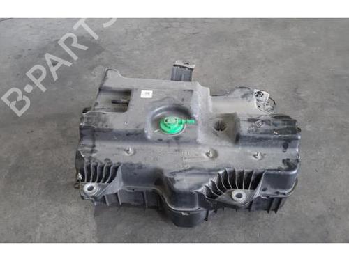 Used AdBlue tank RENAULT TRAFIC III Van (FG_) 2.0 dCi 120 (FGMN) (120 hp) 23616492