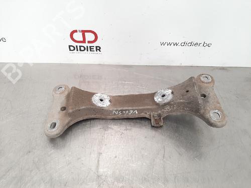 Used Gearbox mount BMW 1 Coupe (E82) 120 d (177 hp) 10880238