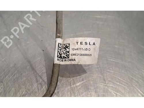 Pipe TESLA MODEL 3 (5YJ3) EV AWD | BP25014309M125 