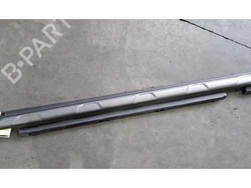 Jupe lateral gauche PORSCHE MACAN (95B) 2.9 GTS (95BBL1) (380 hp) 30797526