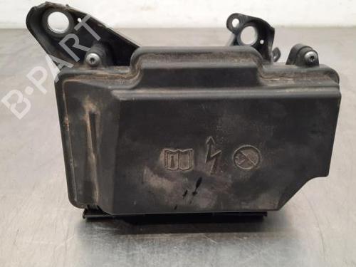 Used Fuse box MERCEDES-BENZ GLC (X253) 250 4-matic (253.946) (211 hp) 23598118