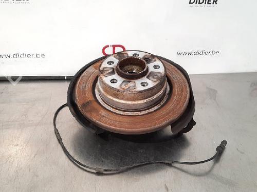 Used Left rear steering knuckle BMW 1 (F20) 116 d (116 hp) 10885305