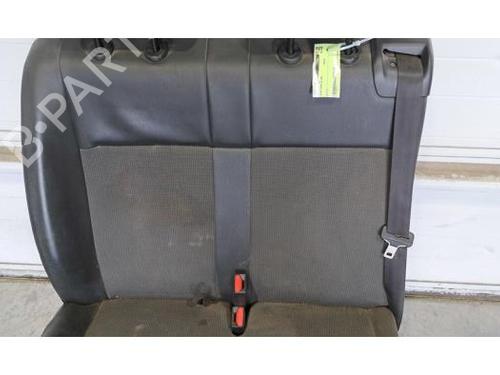 Right front seat PEUGEOT EXPERT Van (V_) 2.0 BlueHDi 145 | BP26897351C16