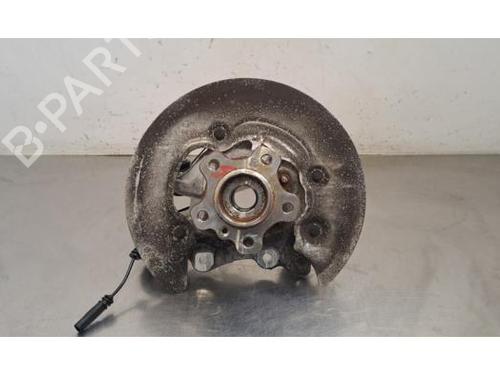 Used Right rear steering knuckle Right rear steering knuckle BMW i3 (I01) s Electric (184 hp) 33892730 33892730