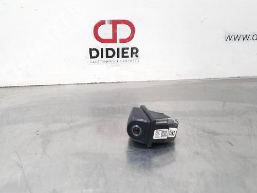 Used Camera BMW 4 Coupe (F32, F82) M4 (431 hp) 10889419
