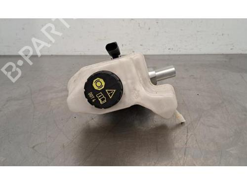 Used Brake master cylinder VW GOLF VIII (CD1, DA1) 1.5 TSI (131 hp) 24116517