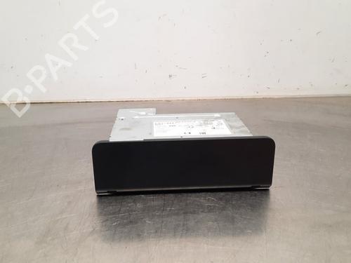 Used Radio AUDI Q5 (FYB, FYG) 55 TFSi e quattro (367 hp) 15792479