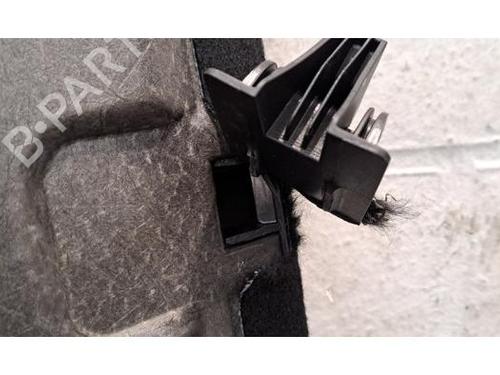 Fundo do compartimento da mala BMW 1 (F40) 118 i | BP32376611I33