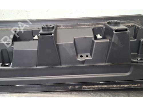 Third brake light LAND ROVER DEFENDER Station Wagon (L663) D200 MHEV 4x4 | BP40552650L11 - Image 4