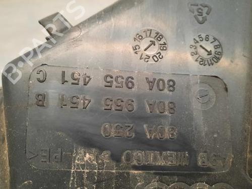 Windscreen washer tank AUDI Q5 (FYB, FYG) 2.0 TDI | BP23588550C113