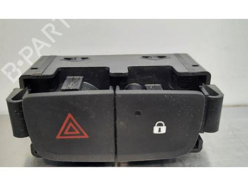 Used Warning switch RENAULT TRAFIC III Van (FG_) 1.6 dCi 120 (FGMB, FGMC) (120 hp) 25479418