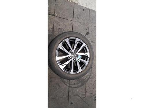 Fælk TOYOTA COROLLA Hatchback (_E21_, _EA1_, _EH1_) 1.8 Hybrid (ZWE211, ZWE219) (122 hp) 31692156