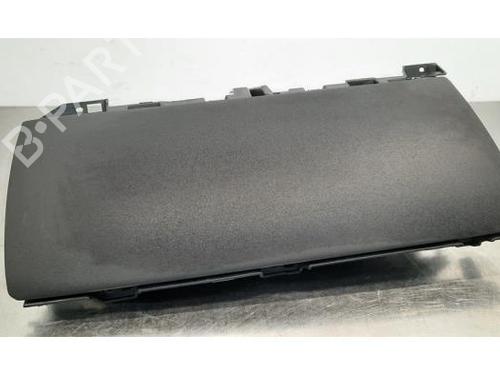 Used Glove box TESLA MODEL Y (5YJY) Long Range All-wheel Drive (514 hp) 23617236