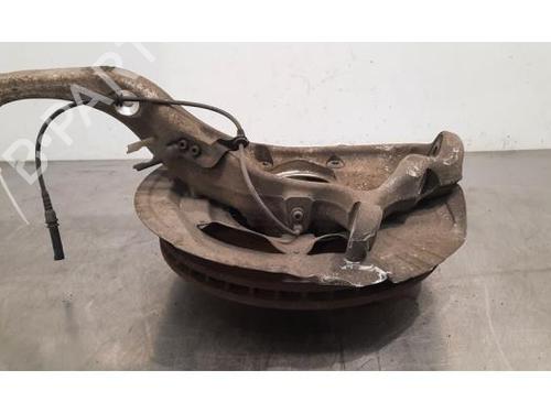 Used Right front steering knuckle BMW X6 (F16, F86) xDrive 40 d (313 hp) 23631468