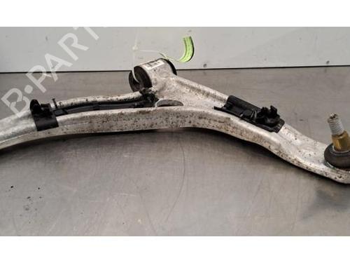 Bras de suspension avant droit MERCEDES-BENZ CLA Shooting Brake (X117) CLA 180 d (117.912) (109 hp) 30365429