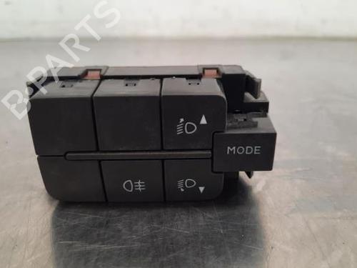 Used Headlight switch PEUGEOT BOXER Van 2.0 BlueHDi 110 (110 hp) 23610473