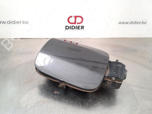 Used Fuel flap PEUGEOT 308 II (LB_, LP_, LW_, LH_, L3_) 1.2 THP 110 (110 hp) 10897634
