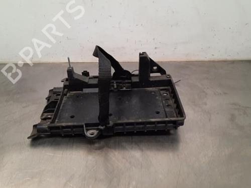 Used Support MERCEDES-BENZ CLA (C118) CLA 200 d (118.312) (150 hp) 23592223