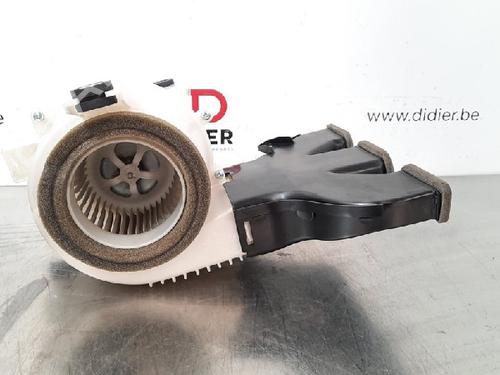 Used Heater blower motor TOYOTA AURIS (_E18_) 1.8 Hybrid (ZWE186_, ZWE186R) (136 hp) 10873599