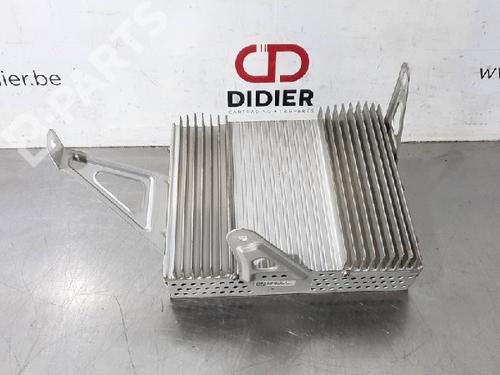 Used Radio Radio TESLA MODEL 3 (5YJ3) EV AWD (351 hp) 10875700 10875700