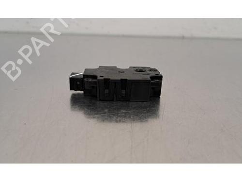 Used Electronic module MERCEDES-BENZ C-CLASS (W205) C 200 d (205.011) (150 hp) 28092755