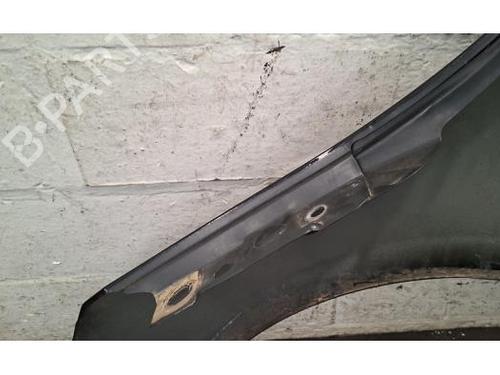 Guarda-lamas direito KIA CEED (CD) 1.6 CRDi 115 | BP32353940C42