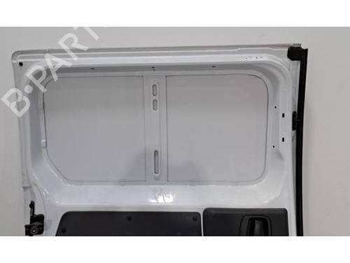 Right slide door PEUGEOT EXPERT Van (V_) 2.0 BlueHDi 145 | BP31324242C75 