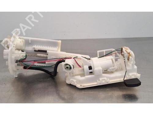 Used Fuel pump TOYOTA COROLLA Estate (_E21_) 1.8 Hybrid (ZWE211) (122 hp) 26510219