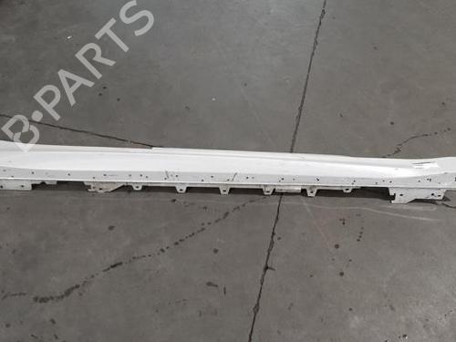 Used Right sideskirt BMW 3 (F30, F80) M3 (431 hp) 23590095