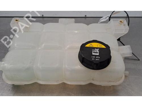 expansion-tank-volvo-ex30-416-2023-39905604 main image