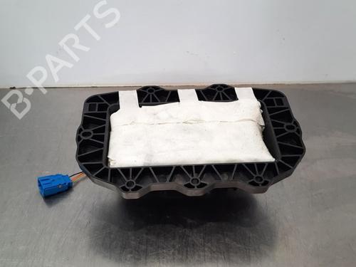 Used Passenger airbag PEUGEOT 2008 I (CU_) 1.2 THP 130 / PureTech 130 (130 hp) 10900502
