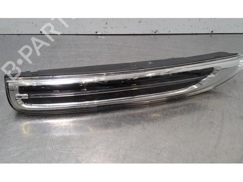 Used Left daytime light Left daytime light 36892993 36892993