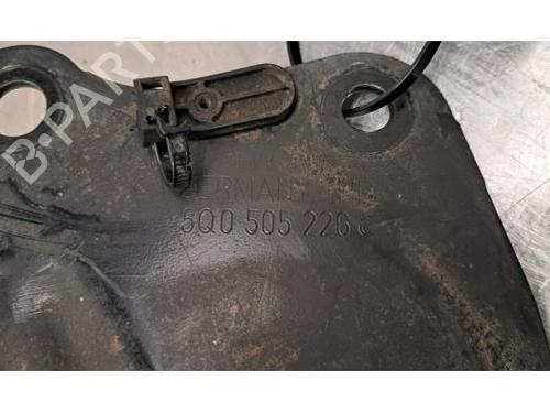 Right rear suspension arm AUDI A3 Limousine (8VS, 8VM) S3 quattro | BP28086130M15 