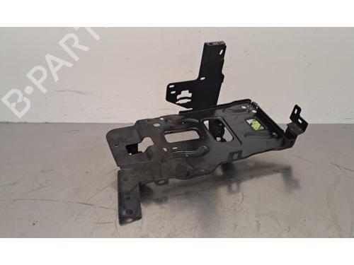 Used Support PEUGEOT 308 III (FB_, FH_, FP_, F3_, FM_) e-308 (FMZKWZ) (156 hp) 29962553