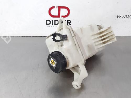 Used Brake fluid reservoir PEUGEOT BOXER Van 2.2 HDi 130 (131 hp) 15018899