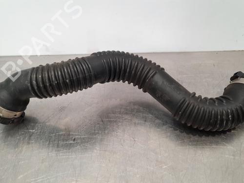 Used Intercooler pipe MERCEDES-BENZ GLA-CLASS (X156) GLA 180 (156.942) (122 hp) 15025556