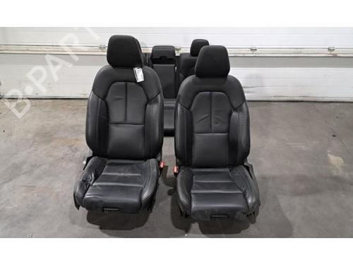 Setesett VOLVO XC40 (536) Recharge (231 hp) 19576543