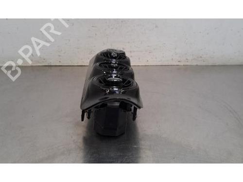 Air vent MERCEDES-BENZ A-CLASS (W177) A 180 (177.084) | BP37002952I21 - Image 4