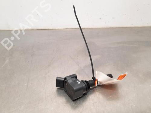 Used Ignition coil AUDI A3 Limousine (8YS, 8YM) 30 TFSI (110 hp) 23583301