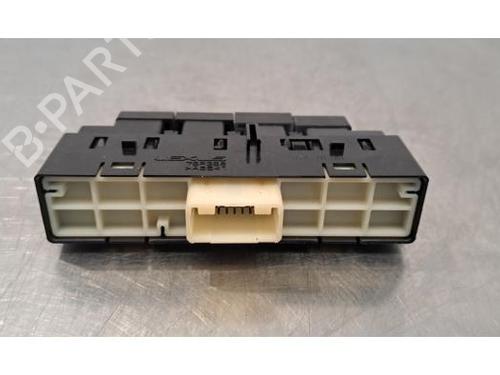 Switch LEXUS RX (_L2_) 450h AWD (GYL25_, GYL26_, GYL25, GYL26, GYL25R, GYL26R) | BP33307358I30 - Image 2