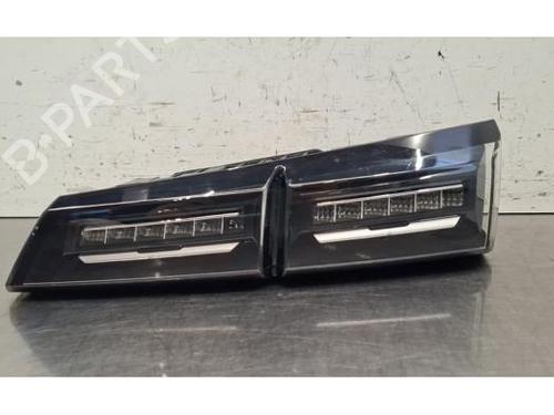 Used Right taillight Right taillight 39571727 39571727