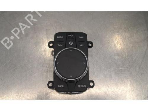 Used Electronic module Electronic module BMW 1 (F40) 116 d (116 hp) 40615015 40615015