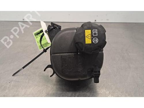 Used Expansion tank BMW 7 (G11, G12) 740 e, Le (326 hp) 31085327