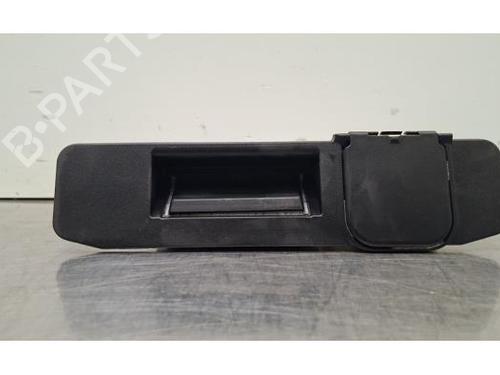 Used Tailgate handle Tailgate handle 38022445 38022445